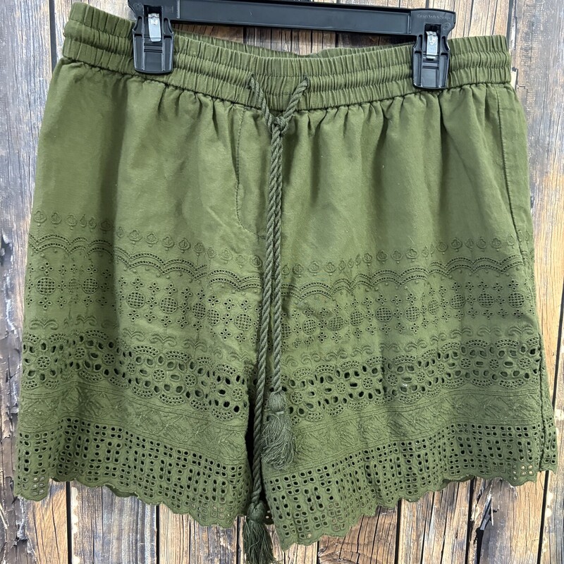 Green Shorts, Size: 4