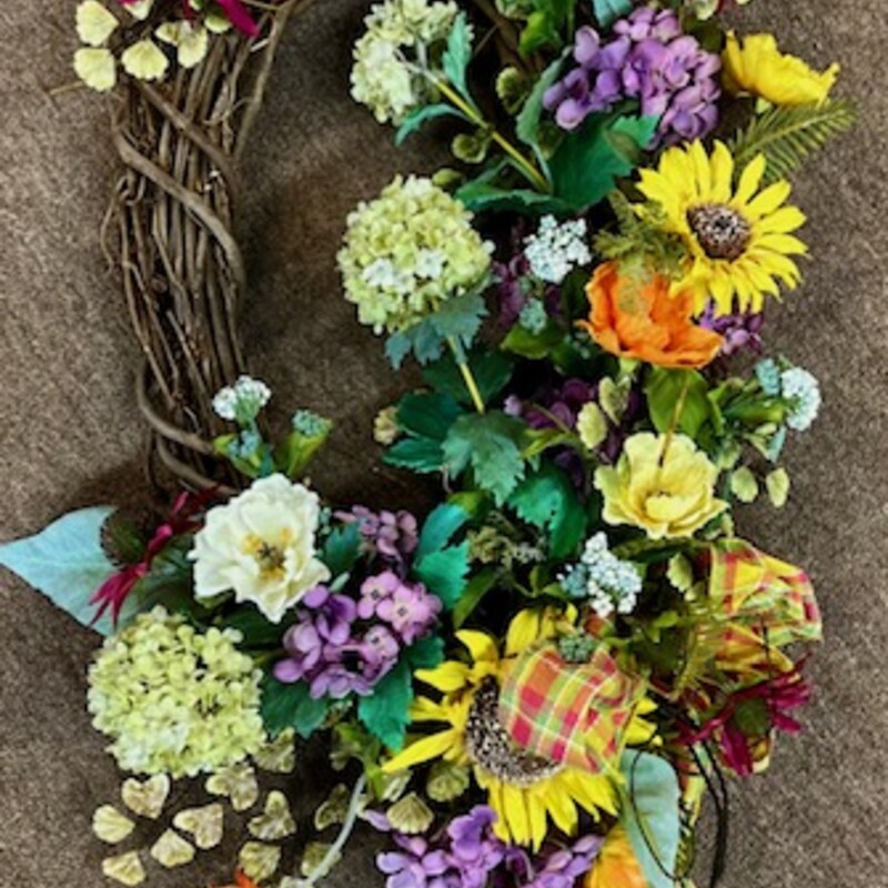 Oval Summer Floral Wreath