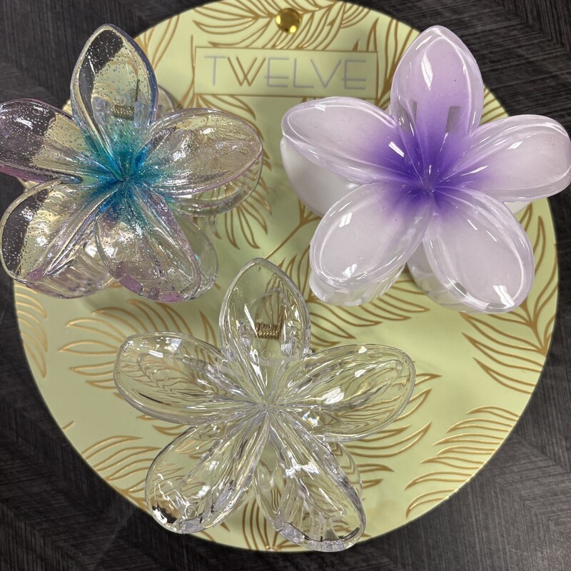 NWT 3PC Flower Claw Clips