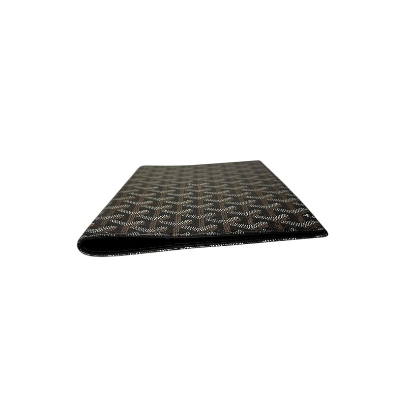 Goyard Goyardine Agenda Cover Black Brown<br />
<br />
Dimensions:<br />
Length: 6.50 in<br />
Height: 8.50 in<br />
Width: 1.00 in<br />
<br />
In very good condition.<br />
<br />
Does not come with the original dust bag or box.