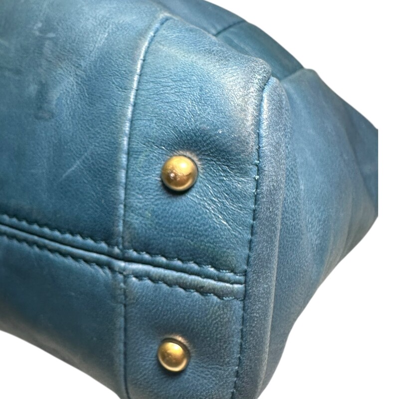 Chanel Olsen Lambskin Small Olsen Shoulder Blue Bag<br />
<br />
Code: 784****<br />
<br />
Dimensions:<br />
Base length: 11.75 in<br />
Width: 3.00 in<br />
Height: 9.50 in<br />
Drop: 7.50 in<br />
<br />
In good condition. Wear throughout the leather of the bag.<br />
<br />
Does not come with the original dust bag or box.