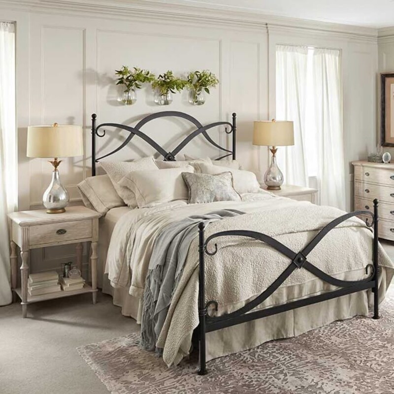 Arhaus St. Lucia Full Size Bed<br />
Bronze Size: 55 x 79 x 63H<br />
Retails: $899+