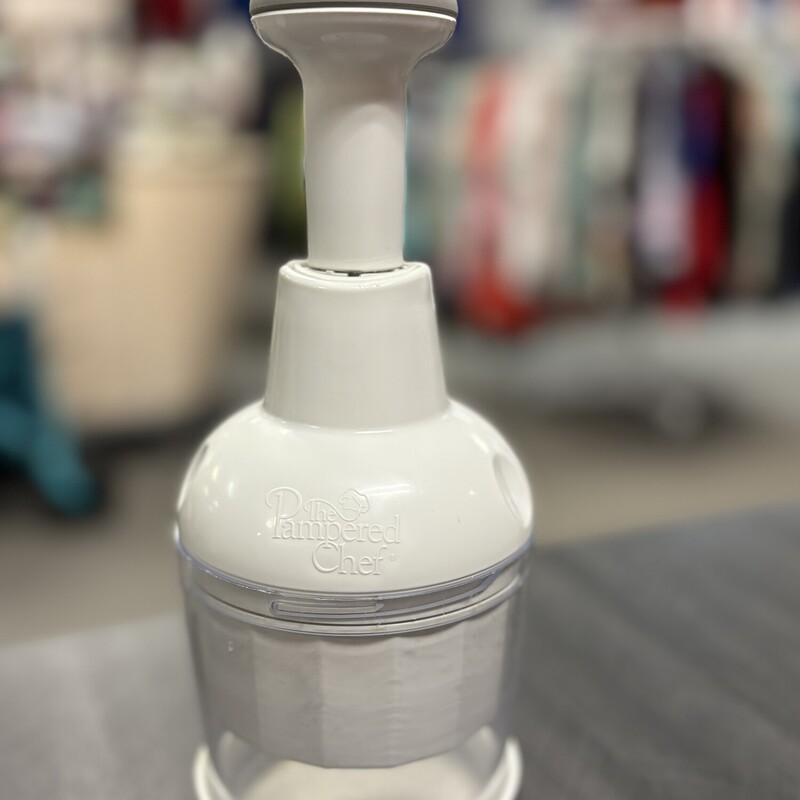 Pampered Chef Chopper