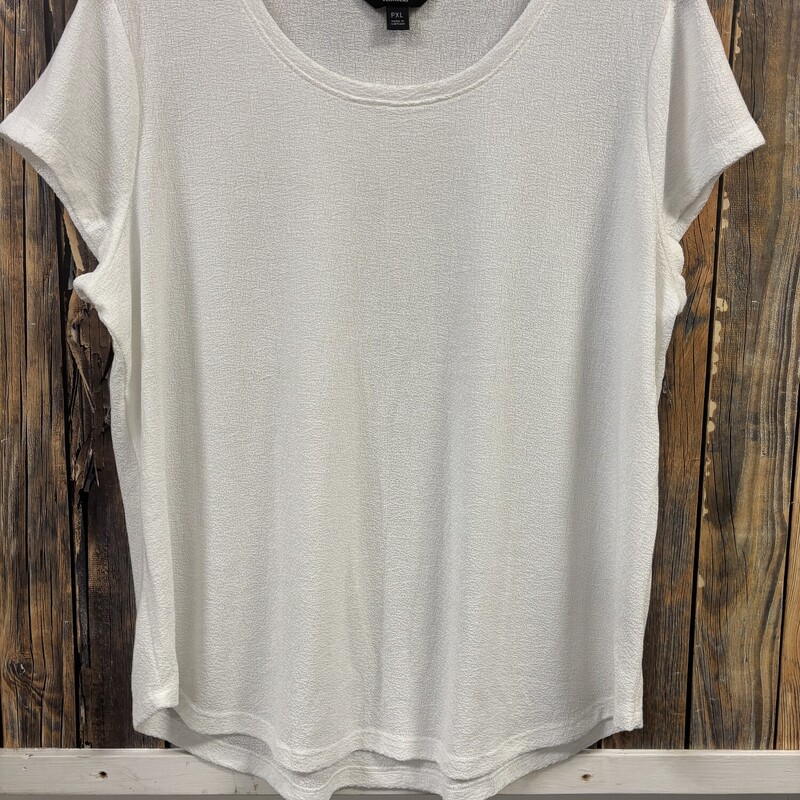 White Textured Top, Size: P XL

Simply Vera