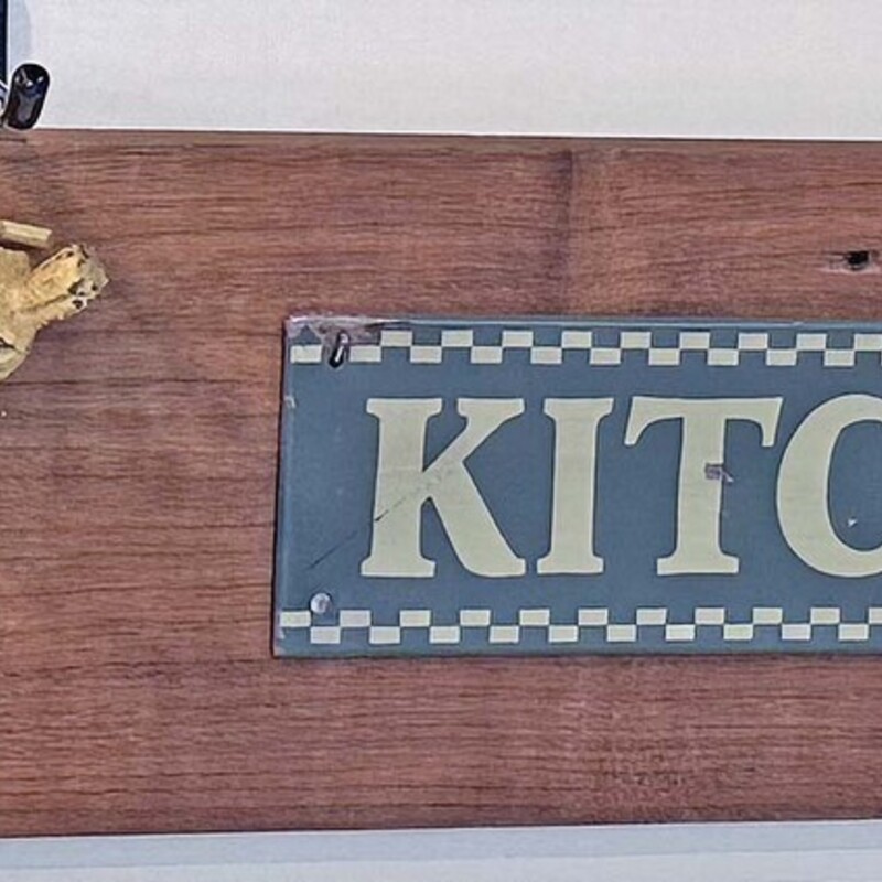 Kitchen Breadboard Hooks
30 In x 5 In.