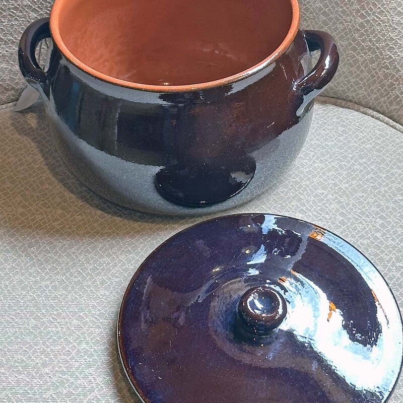 Bean Pot With Lid
10 x 5.5