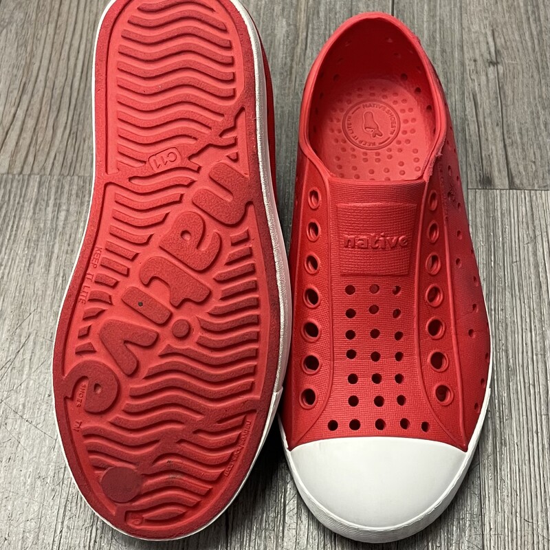 Native Jefferson Child, Red, Size: C11