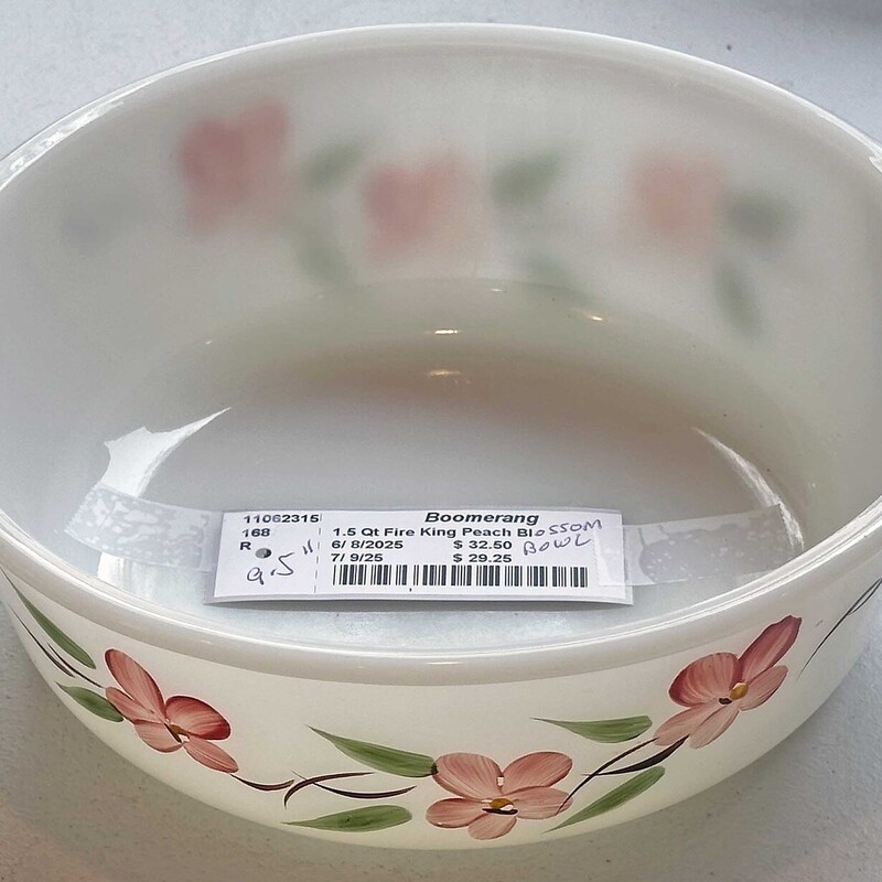 1.5 Qt Fire King Peach Bl