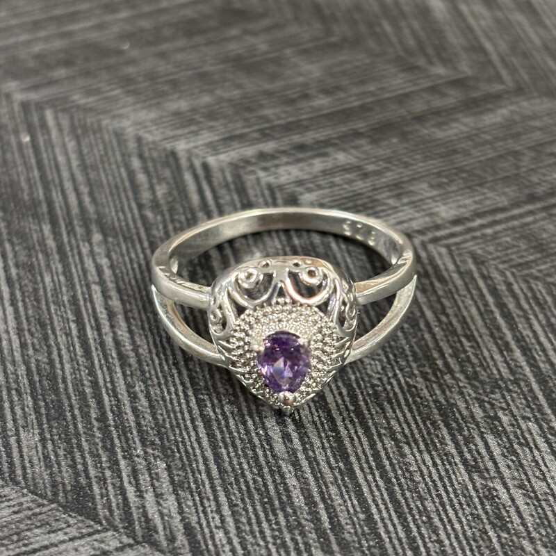 Sterling Silver large Amthyst Ring, Size: 8