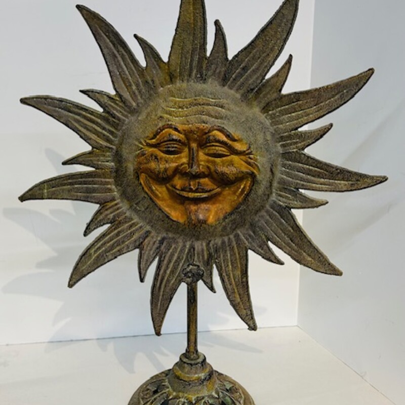 Iron Sun Face On Stand