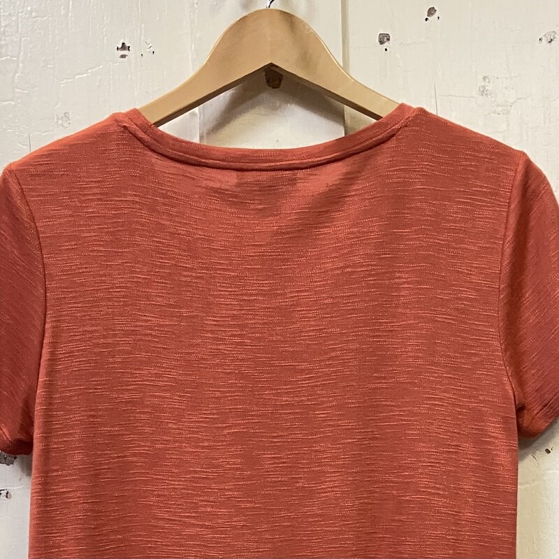 Org Bttn Trim Tee<br />
Orange<br />
Size: S R $52
