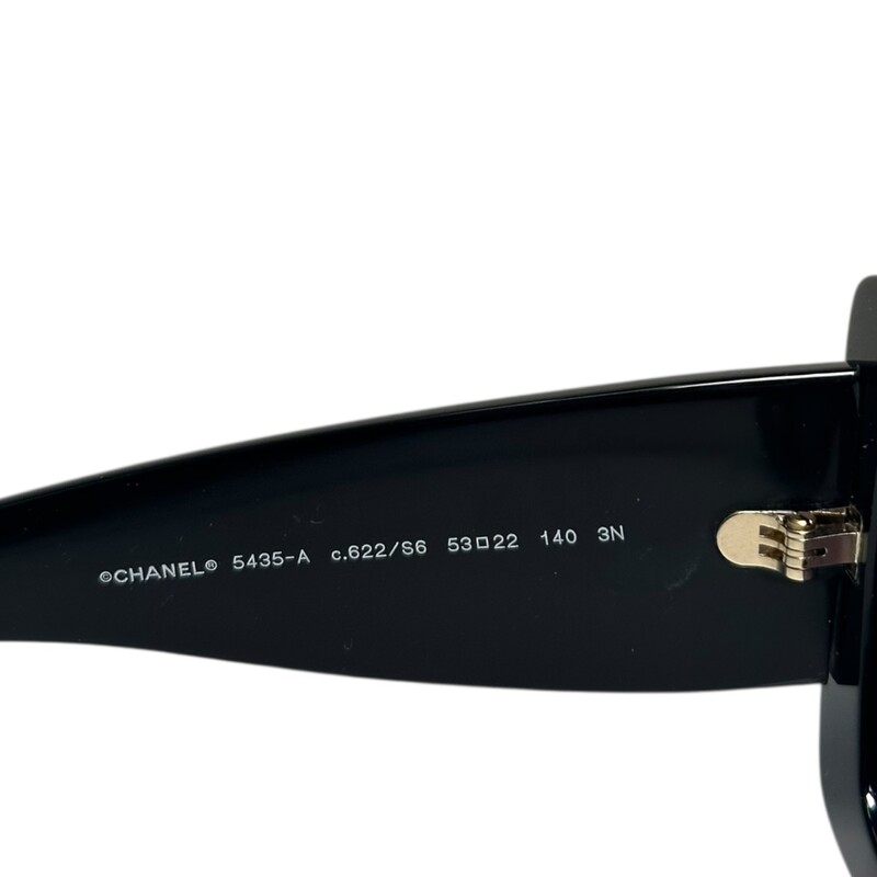 Chanel Black Square Sunglasses<br />
<br />
Style Code: 5435-A<br />
<br />
In very good condition. Faint sctraching on the lenses.<br />
<br />
Come with original case. No box.