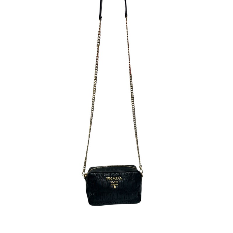 Prada Nappa Gaufre Camera Chain Bag<br />
<br />
Factory Code: 197/ B<br />
<br />
Dimensions:7.5W x 4H x 3D<br />
<br />
In very good condition. Corner wear, sime wear on strap, and some light tarnishing of hardware.<br />
<br />
Does not come with original dust bag or box.