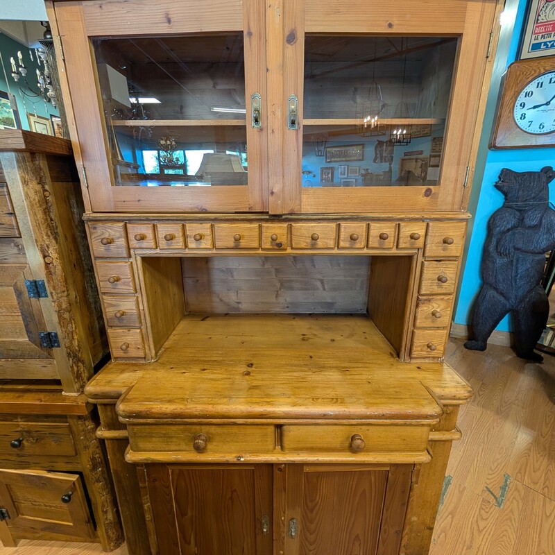 Apothecary 4 Doors, Pine, Multidrawer
46w x 26d x 72h