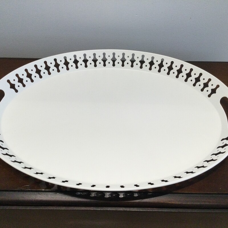 Metal Serving Tray,
Cream,
Size: 20.5 X 15 In