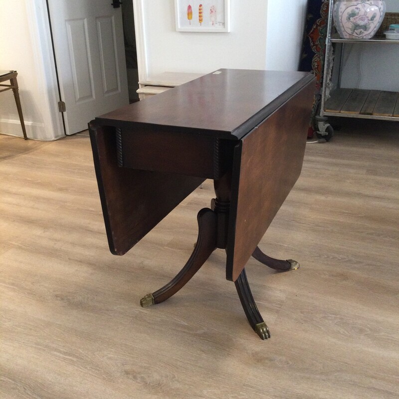 Claw Foot Double Drop Leaf Table,
Brown/Wood,
Size: 36 X 47 X 30 In