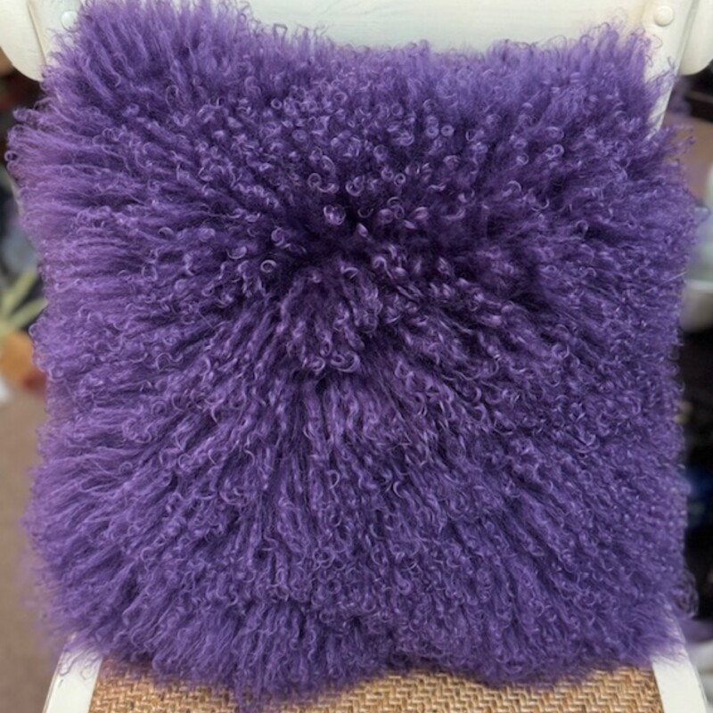 Cynthia Rowley Mongolian
Purple
Size: 18x18