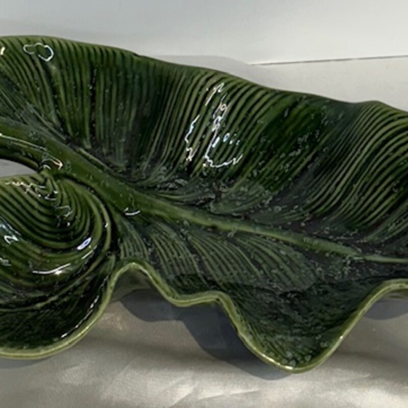Vtg Hull Leaf Dish