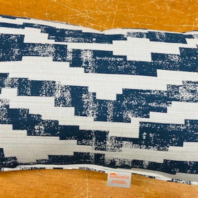 Sunbrella Block Patterned Lumbar Pillow
Blue White Size: 20 x 11H
Matching pillow sold separately