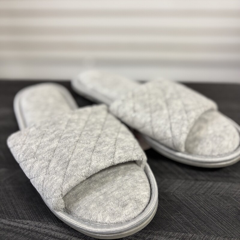 NWT Gray Slippers, Size: 7