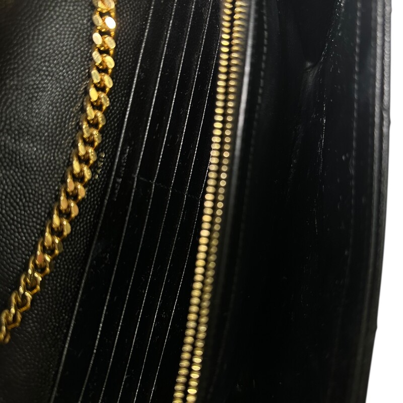 YSL Classic Cassandre WOC<br />
<br />
Date Code: HPP3777828.0222<br />
<br />
Dimensions:<br />
Length: 8.75 in<br />
Height: 5.5 in<br />
Width: 1.5 in<br />
Drop: 19 in<br />
<br />
In good condition. Wear to the leather and scratching to the hardware.<br />
<br />
Comes with the original dust bag and box.