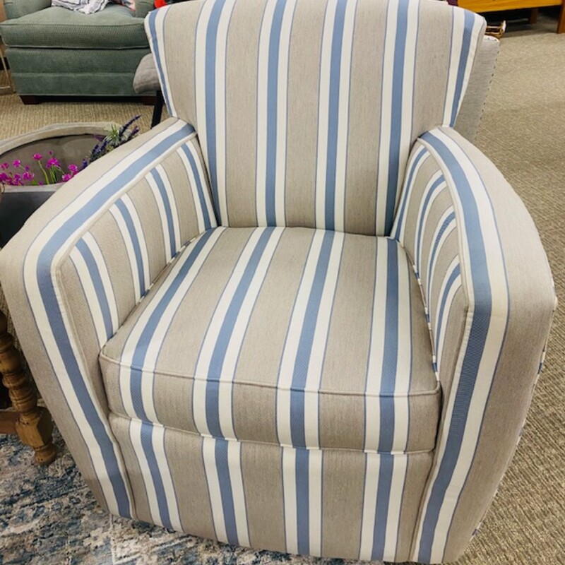 FairfieldStripedClubChair
