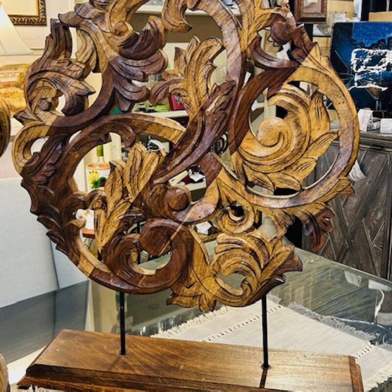 Wood Carve Swirls On Stnd