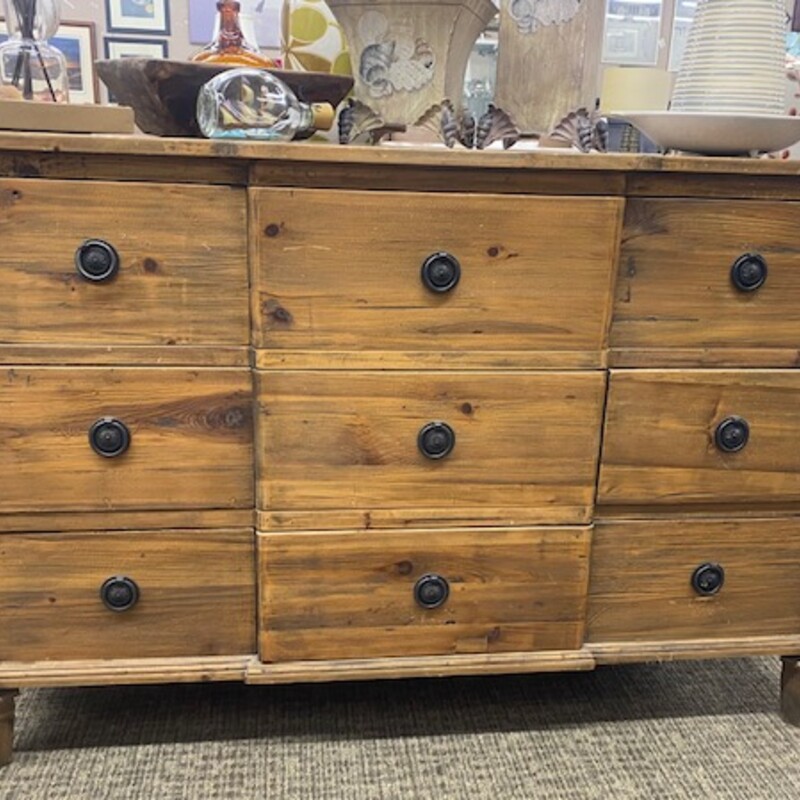 Distressed Wood 9 Drw