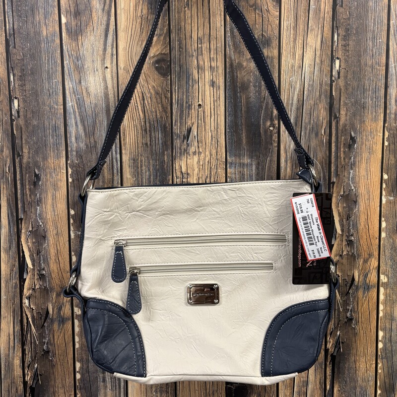 NWT Stone Mountain Purse