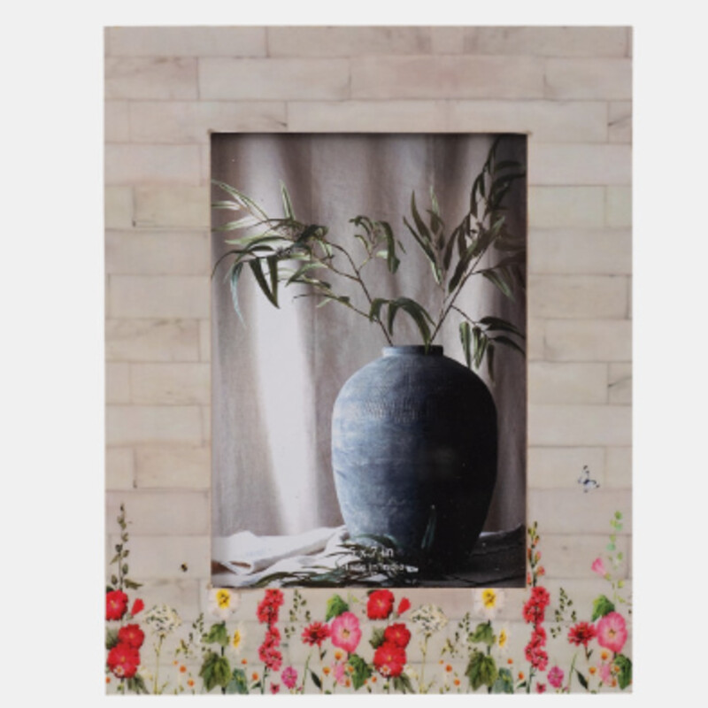 Pink Flower Field Frame