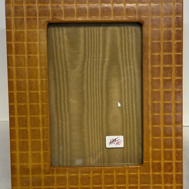 ItalianLeatherBraid Frame