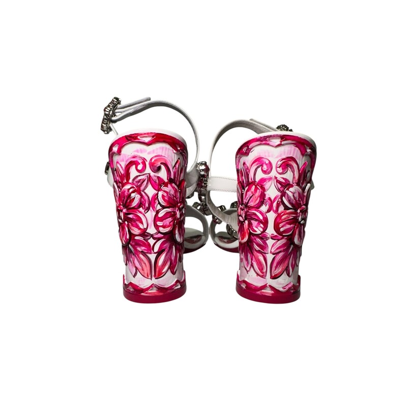D&G Jeweled Tile Print Patent White Pink<br />
<br />
Size 36<br />
<br />
In excellent condition.<br />
<br />
Does not come with the original dust or box.