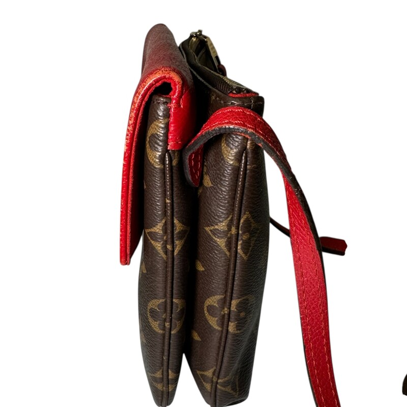 Louis Vuitton Twice Red Monogram Crossbody<br />
<br />
Date Code:FL3185<br />
<br />
Dimensions: 9 L X 6 H inches<br />
<br />
In good condition. Some wear on the leather, interior marks, and some scratching od the hardware.<br />
<br />
Does not come with original dust bag or box.