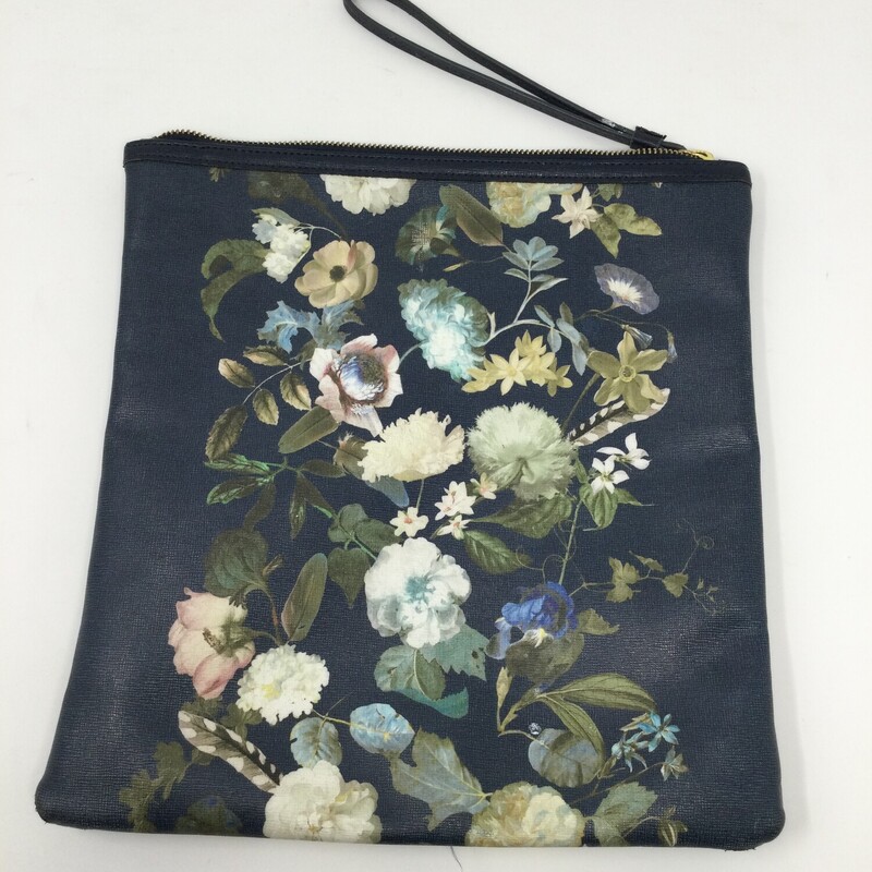 Indigo Sachel,
Navy/Floral,
Size: 11 X 12 In