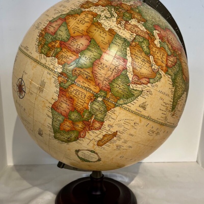 Wood Base World Globe
 Brown and Tan
Size: 12x17H
