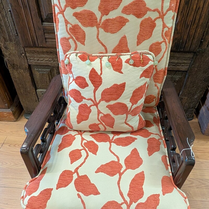 Chinese Chinoiserie Vintage Chair, Rosewood, HongKong
23.5w x 26d x 38h