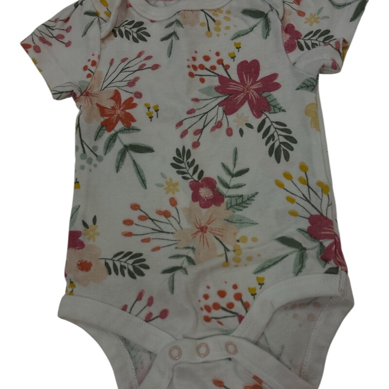 Onesie: White/floral, Girl, Size: 0/3m

Located at Pipsqueak Resale Boutique inside the Vancouver Mall, Suite 230, (upstairs between Round 1 and Golds Gym) or online at: #pipsqueakresale

All items are photographed prior to being steamed. Cross posted, items are located at #PipsqueakResaleBoutique, payments accepted: cash, paypal & credit cards. Any flaws will be described in the comments. More pictures available with link above. Local pick up available at the #VancouverMall, tax will be added (not included in price), shipping available (not included in price, *starts at $9.99; please contact regarding shipment of toys or other larger items), item can be placed on hold with communication, message with any questions. Join Pipsqueak Resale - Online to see all the new items! Follow us on IG @pipsqueakresale / Facebook @pipsqueakresaleboutique & Thanks for looking! Due to the nature of consignment, any known flaws will be described; ALL SHIPPED SALES ARE FINAL. All items are currently located inside Pipsqueak Resale Boutique as a store front items purchased on location before items are prepared for shipment will be refunded.

#resalerocks #shopsmall #pipsqueakresale #shopvanmall #vancouverwa #portland #reusereducerecycle #fashiononabudget #chooseused #consignment #savemoney #shoplocal #weship  #shopvanmall #vancouvermall #vancouver #vancouverwashington #keepusopen #shoplocalonline #resale #resaleboutique #mommyandme #minime #fashion #reseller #usedclothing #usedtoys #secondhand #consign #store #clothes #womensclothes #kidsclothes #shopvancouvermall