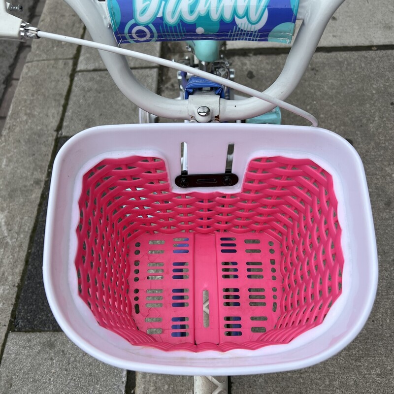 Nakamura Dream Bike Lavender/Sea Foam,<br />
Size: 16 Inch<br />
Includes Training Wheels