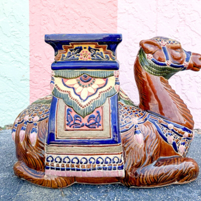 Ceramic Camel Plant Stand