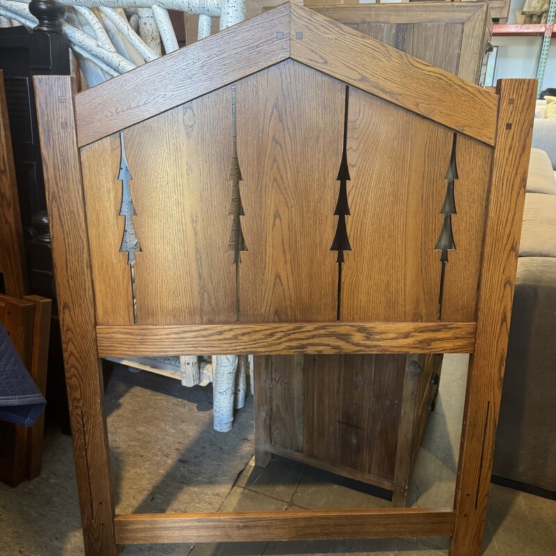 Lexington Forester Panel