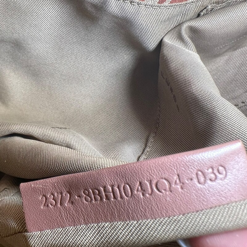 Fendi Zucca Tote Logo Canvas Tote<br />
<br />
Serial Code : 2372.8BH104JQ4-039<br />
<br />
Dimensions: 13 L X 12 H inches<br />
<br />
In very good condition. Some corner wear and interior marks.<br />
<br />
Does not come with original dust bag or box.