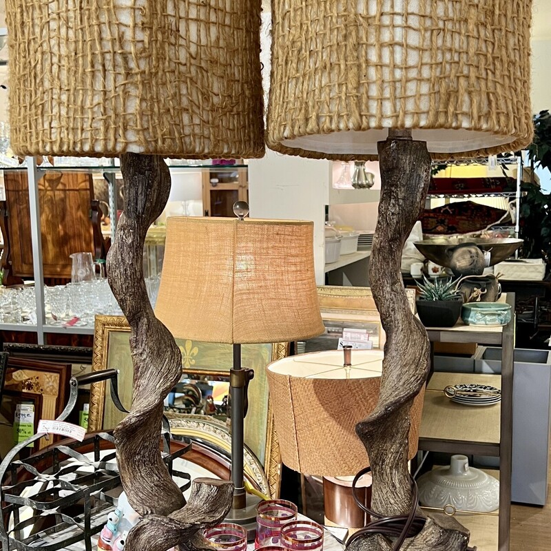 Uttermost Twisted Wood table lamp
Size: 36
