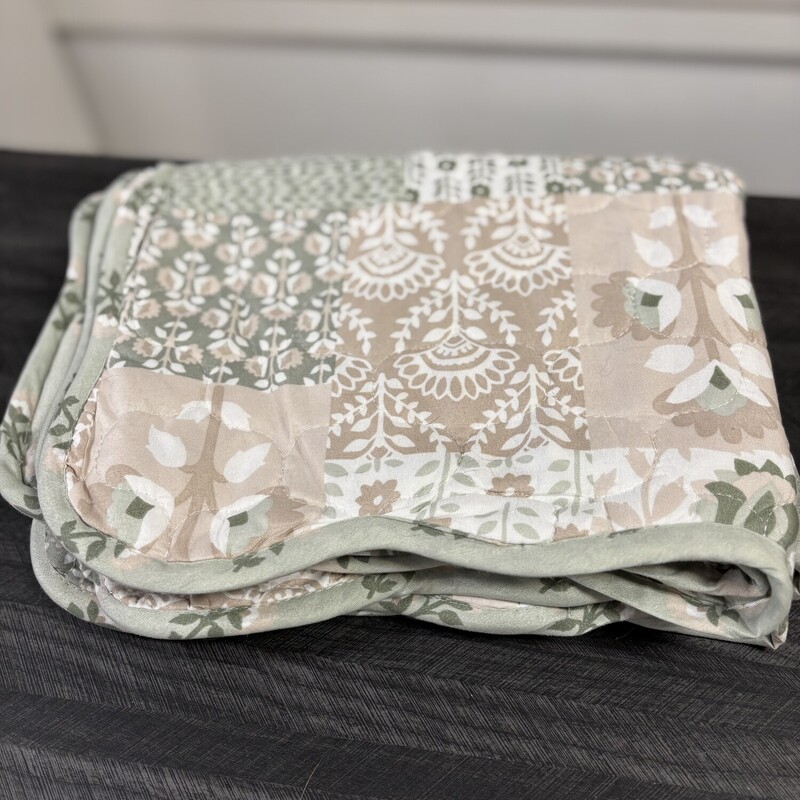 Quilted Pillowcase Set