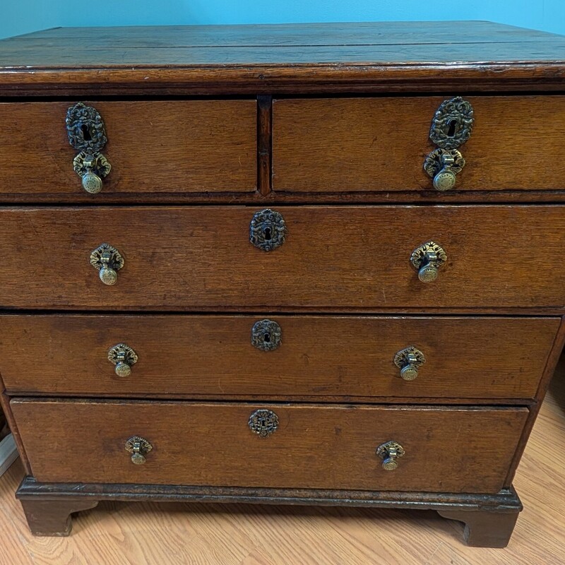 William&Mary ChestDrawers