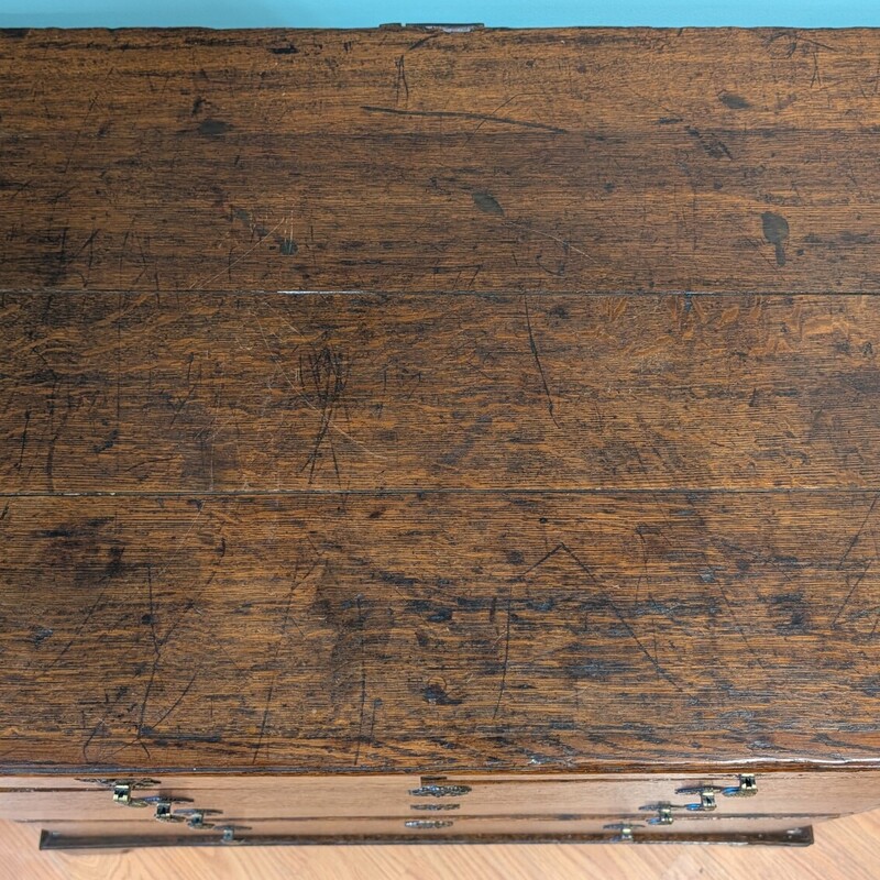 William&Mary ChestDrawers, 1800s, 5 Drawers<br />
36 x 22.5 x 34h