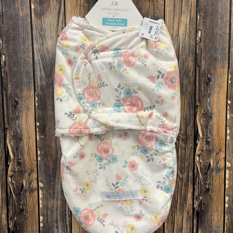 NWT Swaddle Sack, Size: 0+m