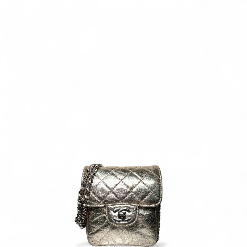 Chanel Clams Woc