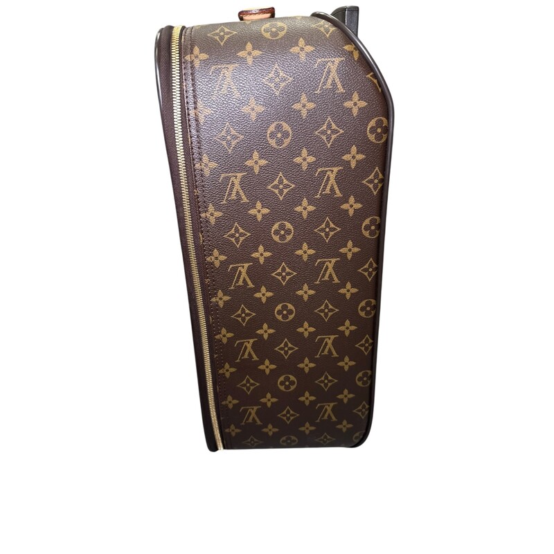Louis Vuitton Monogram Pegase 45 Rolling Suitcase<br />
<br />
2 Wheels<br />
<br />
Date Code:SP1088<br />
<br />
Dimensions:<br />
14.5W x 19H x 7D<br />
<br />
In very good condition. Some minor scuffs on the leather and hardware.<br />
<br />
Does not come with original dust bag or box. Comes with the lock but no keys .