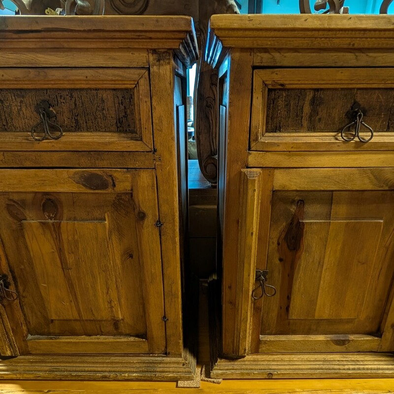Rustic Pine Side