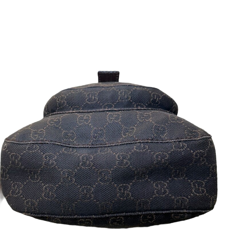 Gucci Monogram Brown Crossbody<br />
<br />
Date Code: 101654 002404<br />
<br />
Dimensions: 12 L X 10 H inches<br />
<br />
In very good condition. Some minor scratching of the hardware.<br />
<br />
Comes with original dust bag. No box.